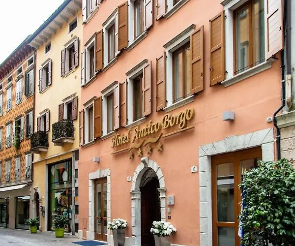 Hotel Antico Borgo