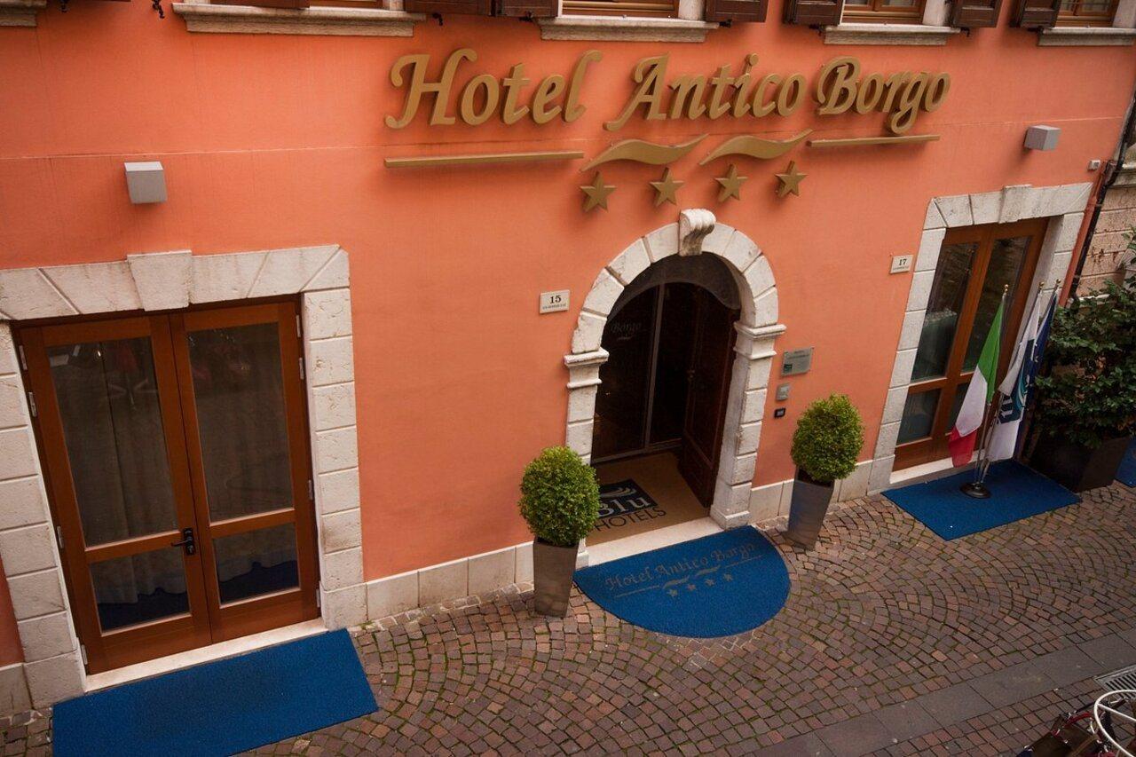 Hotel Antico Borgo 4*