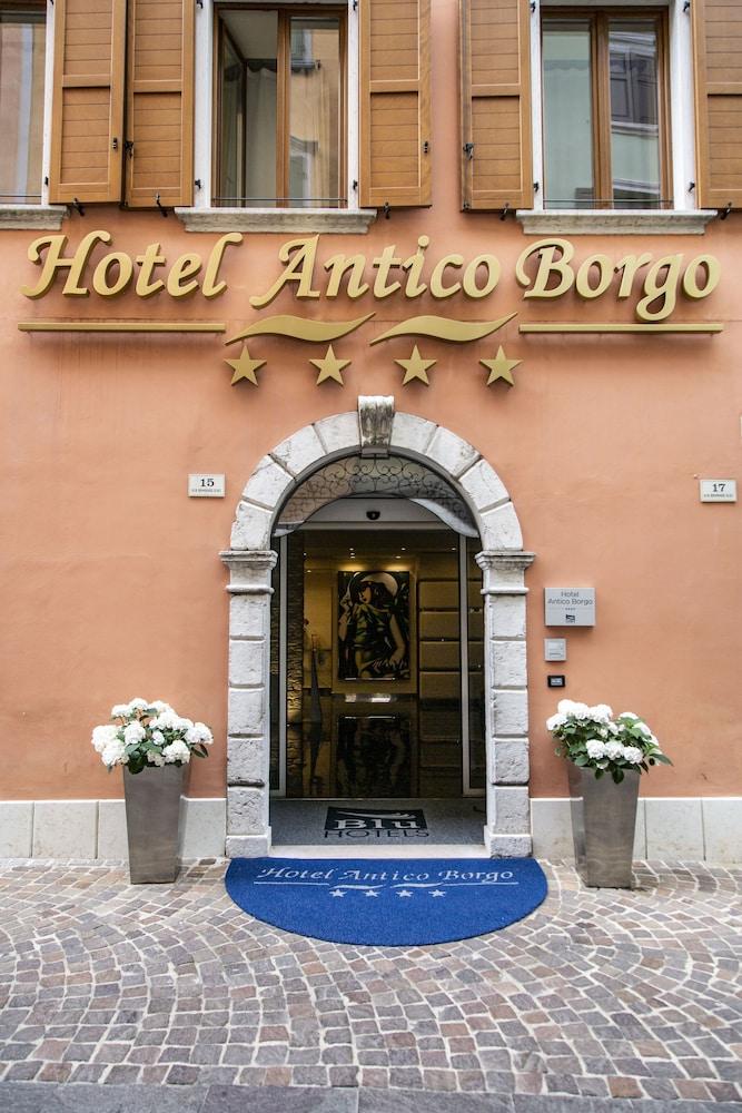 Antico Borgo Hotel Riva del Garda